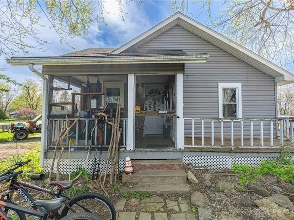 5654 W National Rd, Springfield, OH 45504