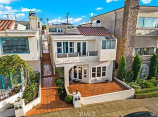 212 Carnation Ave, Corona Del Mar, CA 92625