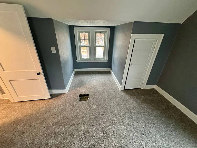 295 Blenheim Rd — Photo 37