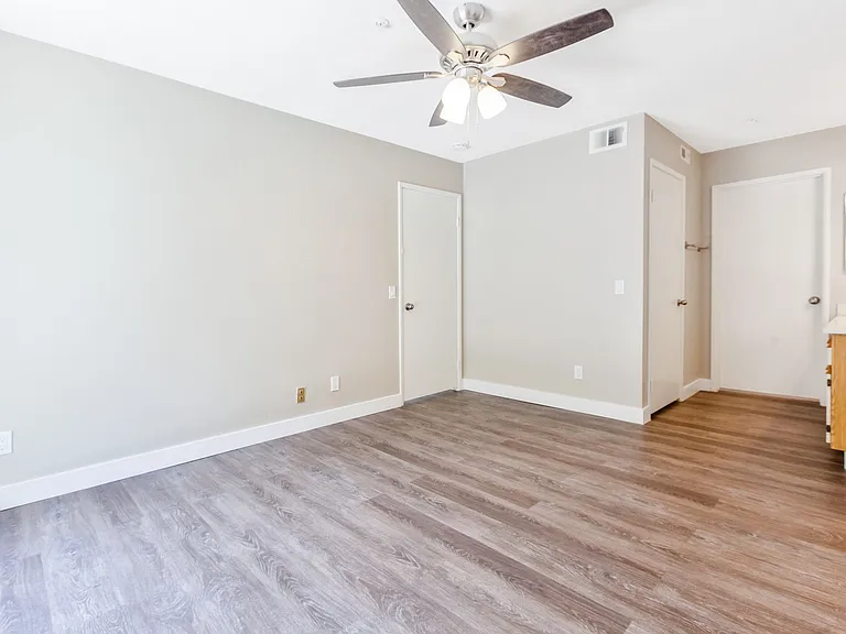 8182 Artesia Blvd — Photo 25