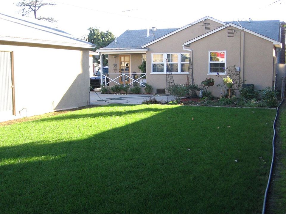 2nd image of 3515 Lime Ave