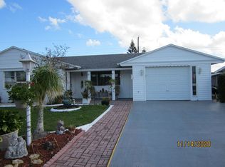 808 Oakmont Ave, Sun City Center, FL 33573