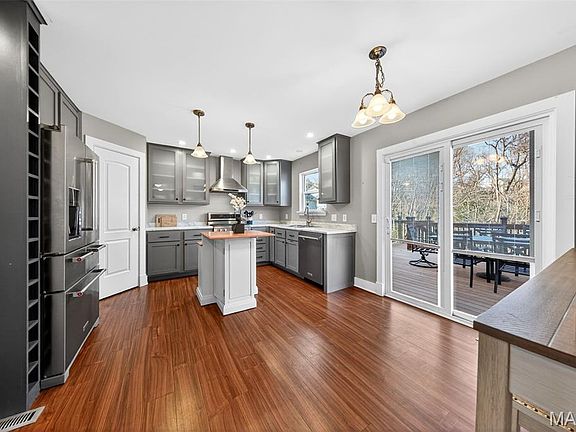 5th image of 1075 Fenton Park Dr