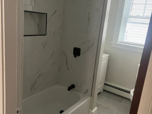 157 Chapin Ave #2, Providence, RI 02909