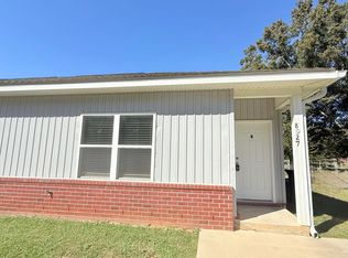 8927 Untreiner Ave #B, Pensacola, FL 32534