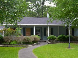 235 Central Caldwood Dr, Beaumont, TX 77707