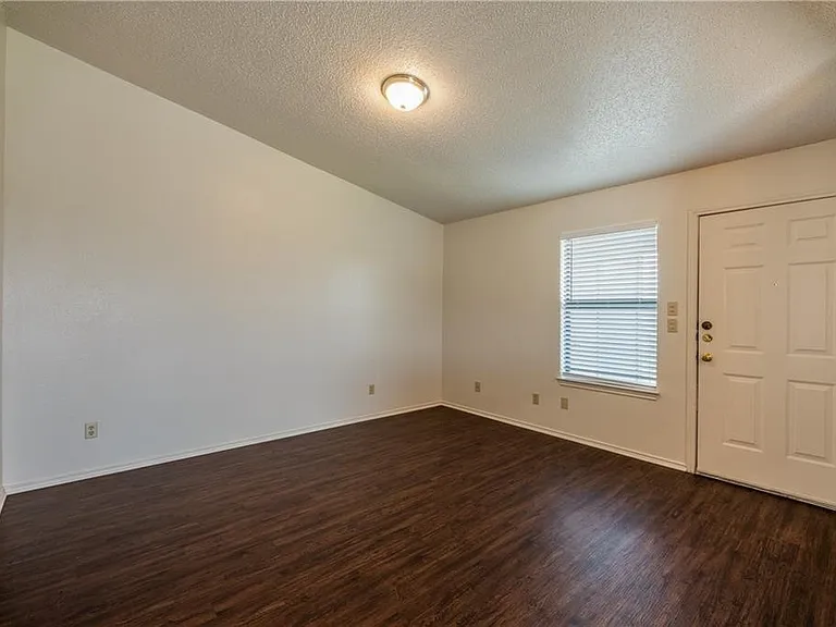 21465 Coyote Trl #C — Photo 6