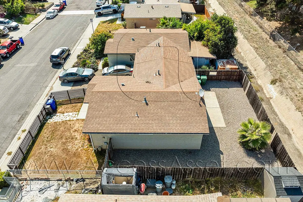 Building Photo - 4628 Calle Del Palo
