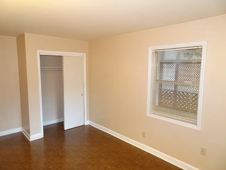 283 Lake Dr #A — Photo 9