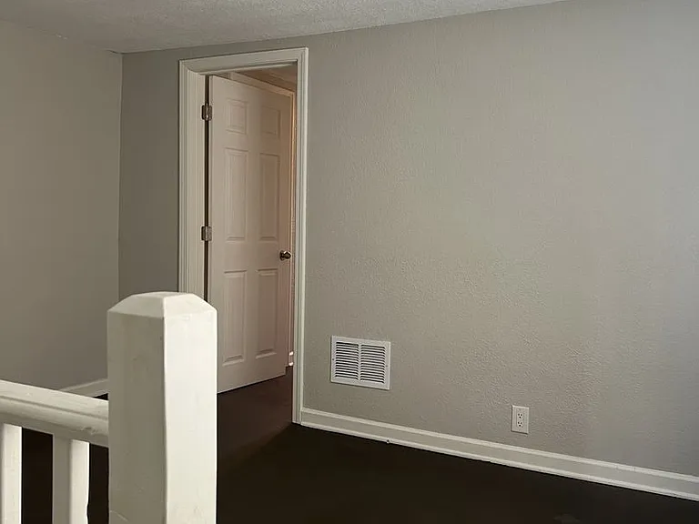 1706 E Tabor St — Photo 14