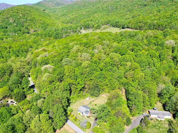 0 Spruce Creek Ln, Nellysford, VA 22958
