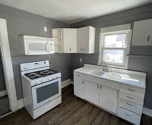 5th image of 4811 Eichorn Ave #Up
