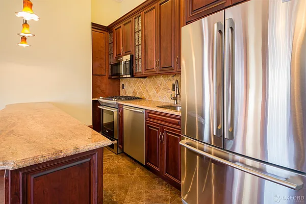 Sold by Oxford Property Group | media 17