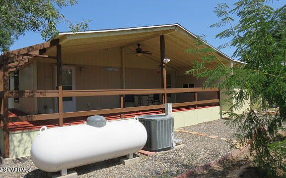 3rd image of 1487 W Horseshoe Bend Drive