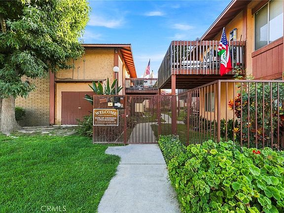 2nd image of 5905 Rosemead Blvd