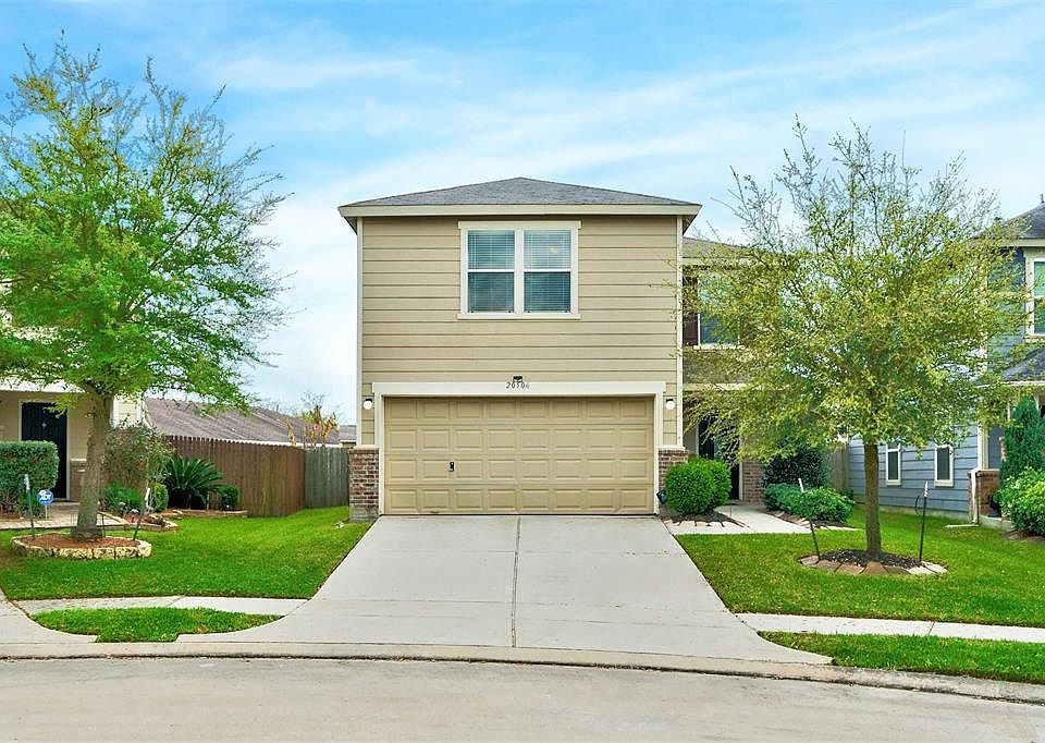 1st image of 20506 Ginnydale Dr