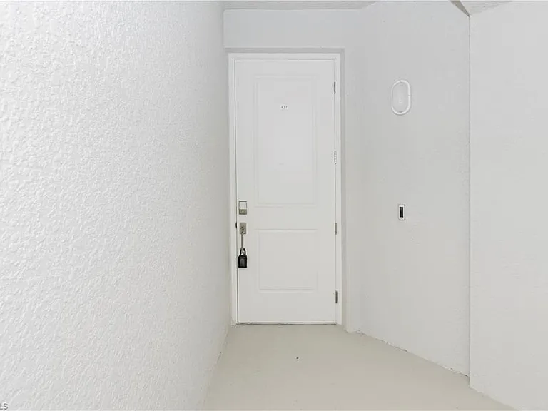18461 Copperhead Ct N #431 — Photo 30