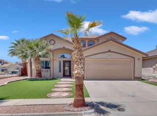 1461 Paseo De Flor St, El Paso, TX 79928