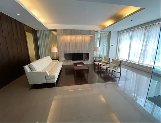 Rented by Blue Lotus Realty Brokerage | media 19