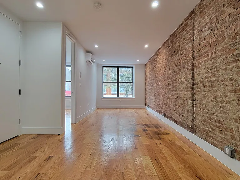 1250 Flatbush Ave #2L — Photo 3