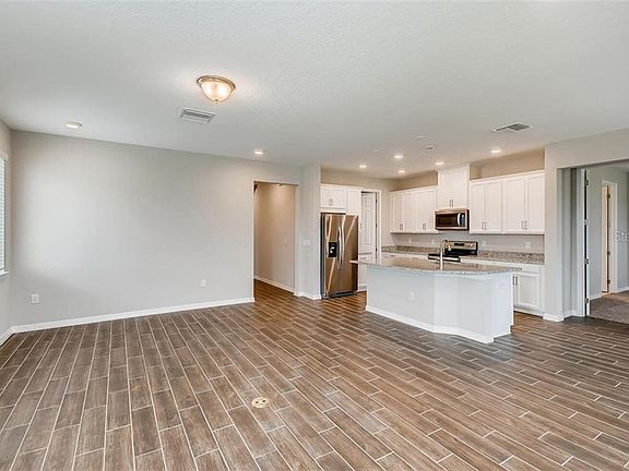 3rd image of 13212 Moss Grass Way #1007