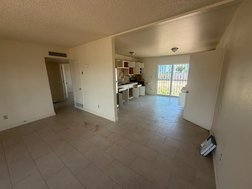 2 bed, 876 sqft, $1,450 — Photo 4