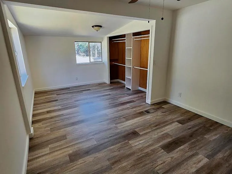 1008 Manzanita Dr — Photo 17