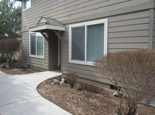2908 SW Juniper Ave, Redmond, OR