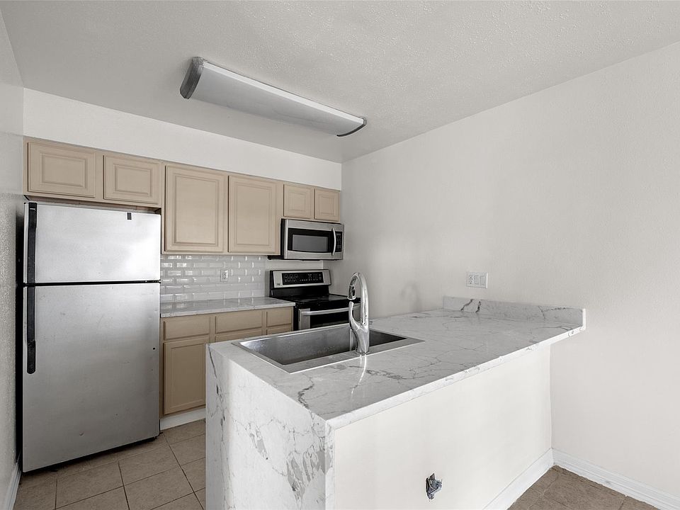 1st image of 10001 Westpark Dr APT 67