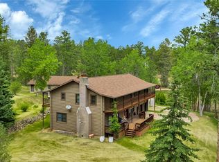 8205 Red Deer Rd, Rapid City, SD 57702