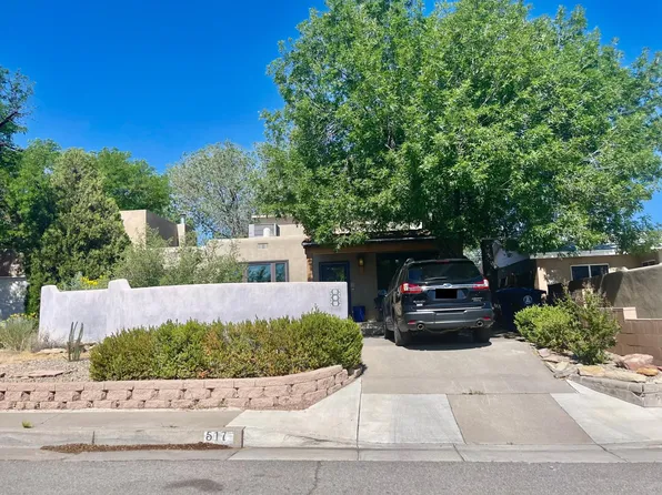 517 Graceland Dr SE, Albuquerque, NM 87108