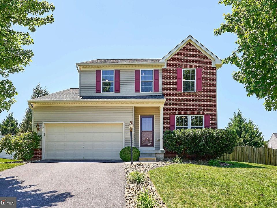 1st image of 245 Mackenzie Ln