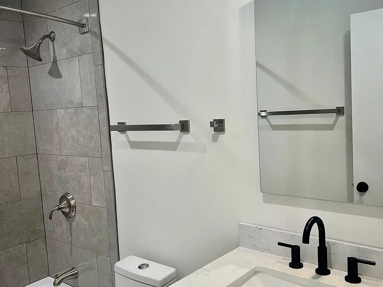 534 Taylor St NW #B — Photo 10