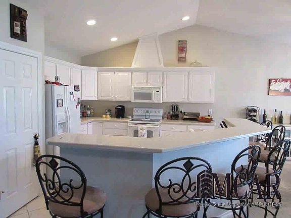 4th image of 6453 Black Diamond Ln