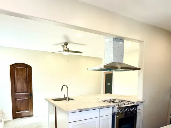 2970-2971 1/2 Imperial, San Diego, CA 92102