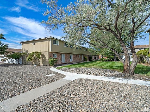 3rd image of 3012 Green Dr