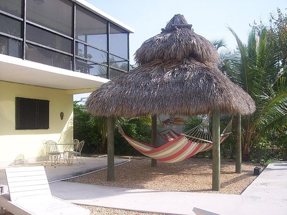 5th image of 359 S Coconut Palm Blvd