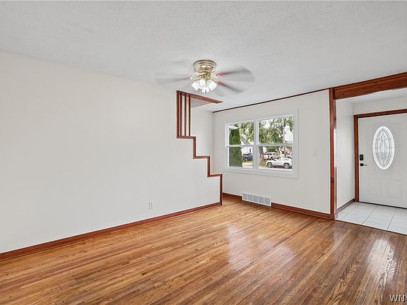 5th image of 2635 Porter Rd