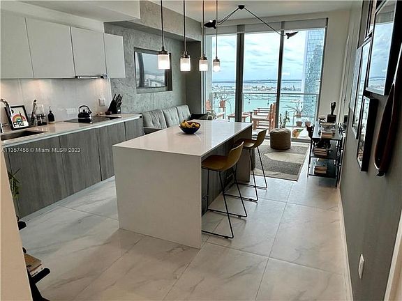 2nd image of 2900 NE 7th Ave Unit 3908