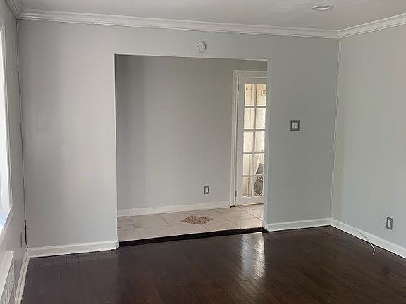 5th image of 229-03 148th Ave Floor 1