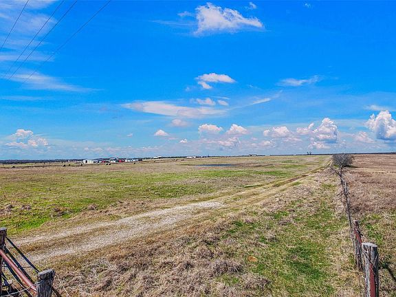 5th image of 1258 Steinke Rd