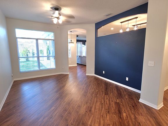 3rd image of 1801 Forest Preserve Blvd
