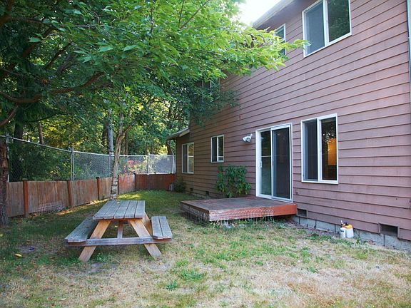 2nd image of 1221 175th St SW