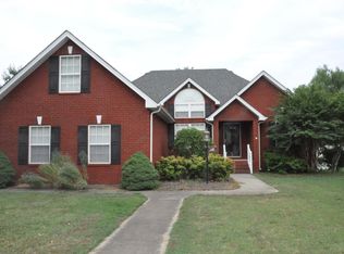 2642 English Hill Dr, Murfreesboro, TN 37130