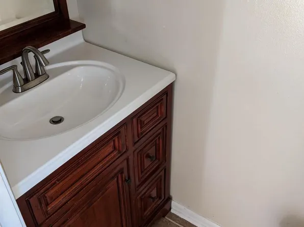 2296 Anvil Ln, Temple Hills, MD 20748