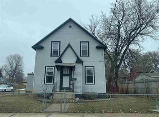 108 6th Ave NE, Minot, ND 58703