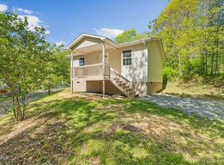 195 Willard Perkins Rd, Roan Mountain, TN 37687