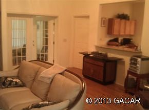 4th image of 13200 NW 93rd Ln