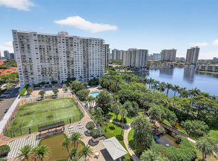 2801 NE 183rd St APT 1404W, Aventura, FL 33160