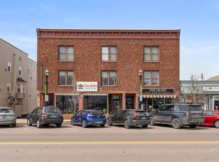 32 S Main St APT 6, Saint Albans, VT 05478